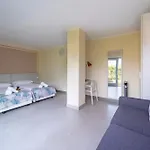 Comacina קומו